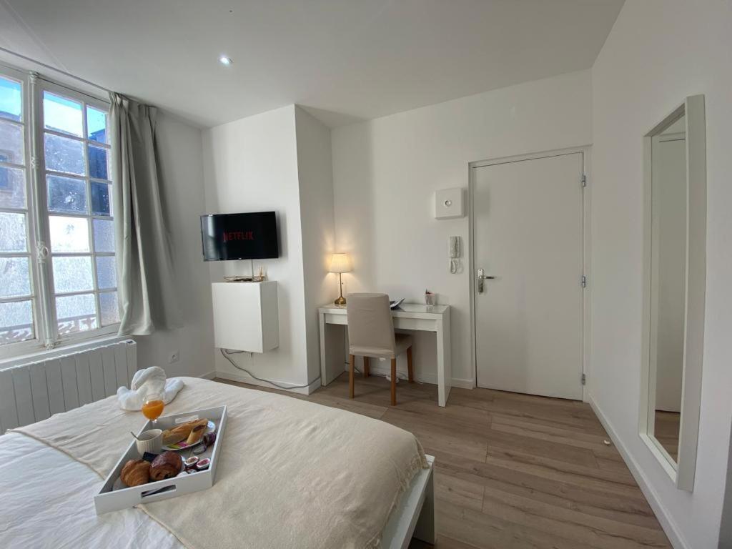 Studio Cosy En Plein Coeur De Soissons Apartment ภายนอก รูปภาพ